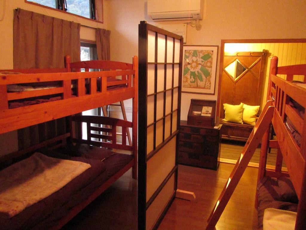 Amakusa West Coast Backpackers Fu-Raibou Hostel Екстериор снимка