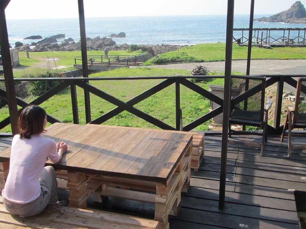 Amakusa West Coast Backpackers Fu-Raibou Hostel Екстериор снимка