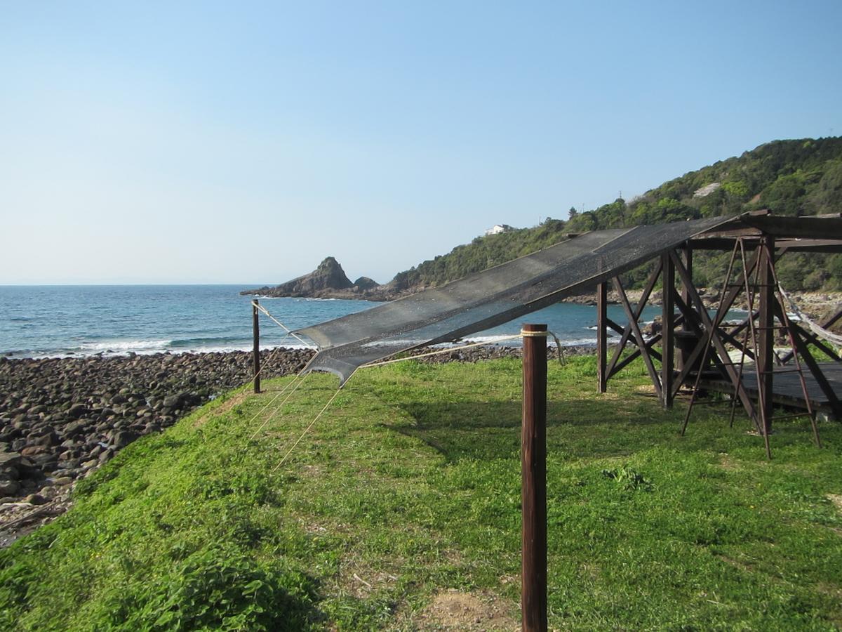 Amakusa West Coast Backpackers Fu-Raibou Hostel Екстериор снимка